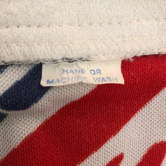 Vintage Psychedelic Red, White & Blue Dress - Picture 6 of 6